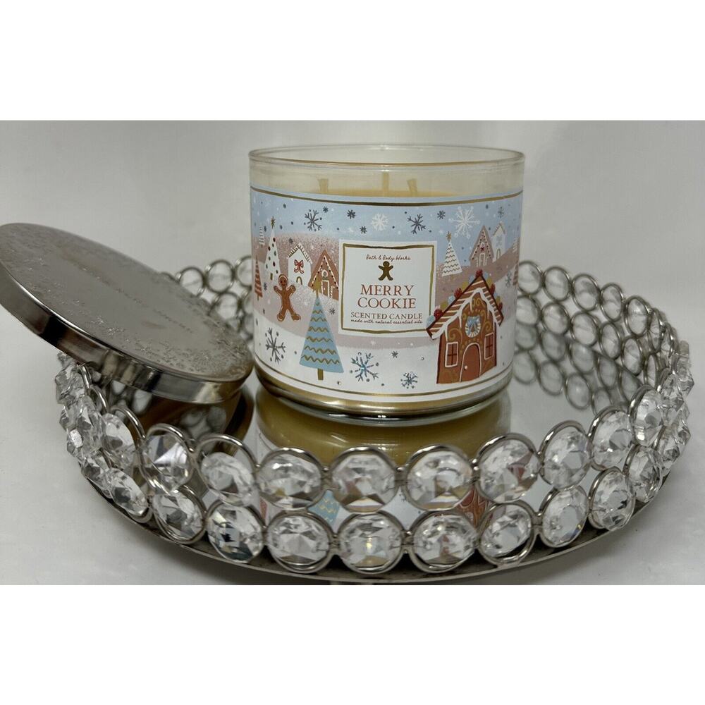 New Bath & Body Works Merry Cookie Candle 3 Wick 14.5 Oz